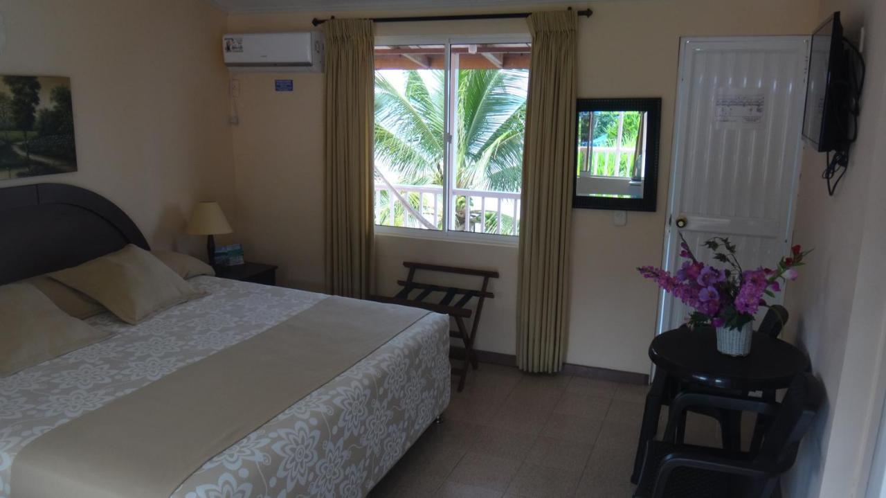 Hotel Posada Del Mar Fresh Water Bay Exterior foto
